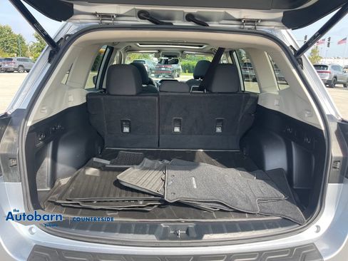 Used 2019 Subaru Forester Premium AWD/4WD image 23