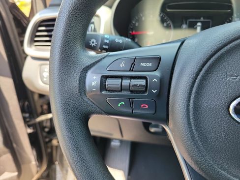 Used 2018 Kia Sorento L FWD image 22
