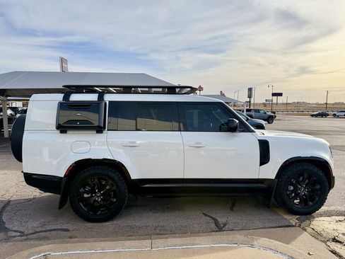 Used 2024 Land Rover Defender 130 Outbound image 9