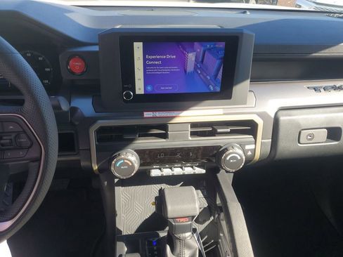 New 2025 Toyota Tacoma TRD Off-Road image 17