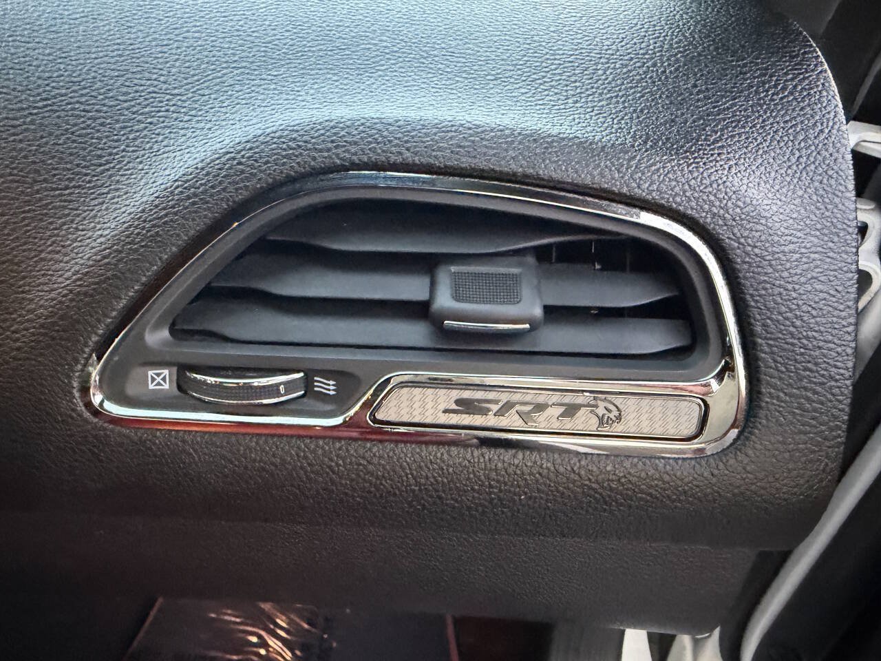 Used 2019 Dodge Challenger SRT Hellcat w/ Laguna Leather Package RWD image 30