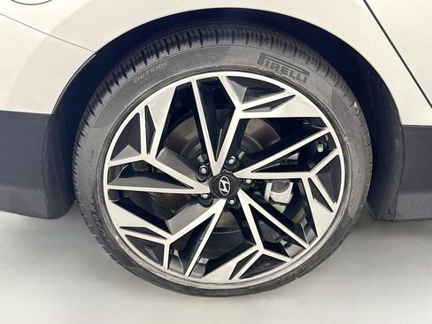 Used 2023 Hyundai Ioniq 6 SEL image 33