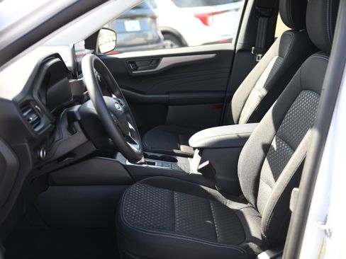 New 2026 Ford Escape Active image 9