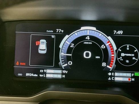 Used 2024 Toyota Sequoia TRD Pro AWD/4WD image 12