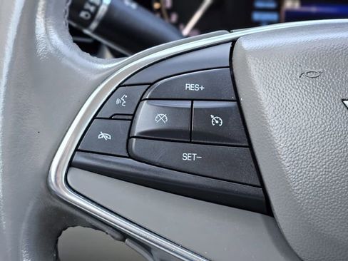 Used 2019 Cadillac XT5 Luxury image 47