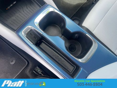Used 2025 Chevrolet Equinox EV LT FWD image 26