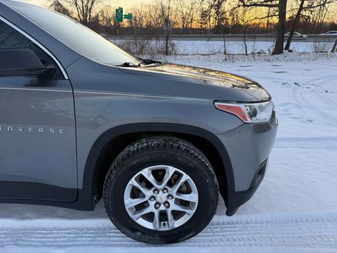 Used 2020 Chevrolet Traverse LS image 15
