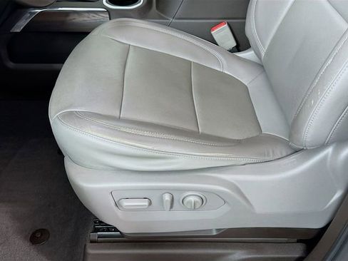 Used 2020 GMC Sierra 1500 SLT image 19