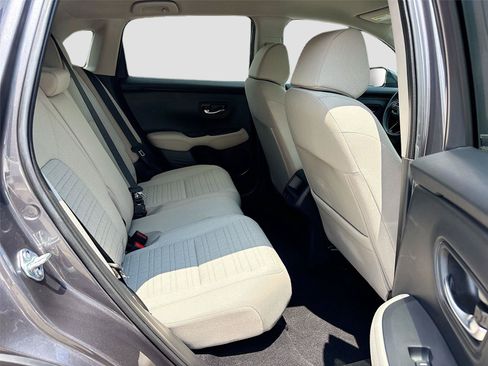 Certified 2026 Honda HR-V LX image 28