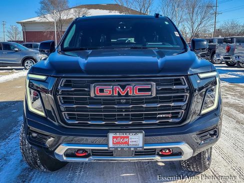 Used 2025 GMC Yukon XL AT4 Ultimate image 5