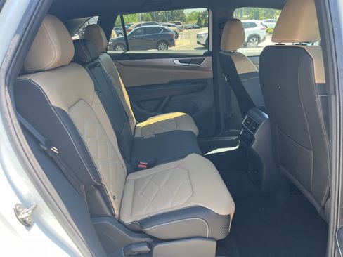 New 2026 Volkswagen Atlas Cross Sport SE FWD image 26