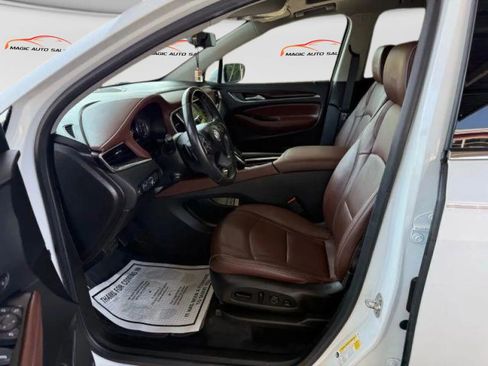 Used 2021 Buick Enclave Avenir w/ Avenir Technology Package AWD/4WD image 13