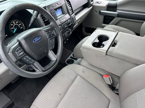 Used 2018 Ford F150 XLT AWD/4WD image 9