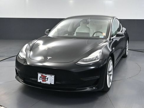 Used 2018 Tesla Model 3 Long Range AWD/4WD image 10