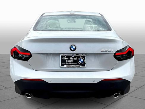 New 2025 BMW 230i Coupe w/ Premium Package image 4