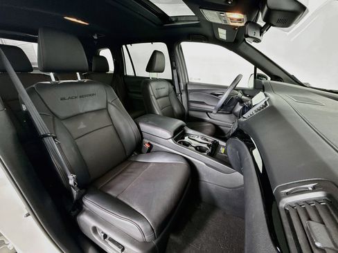Used 2025 Honda Passport Black Edition image 27