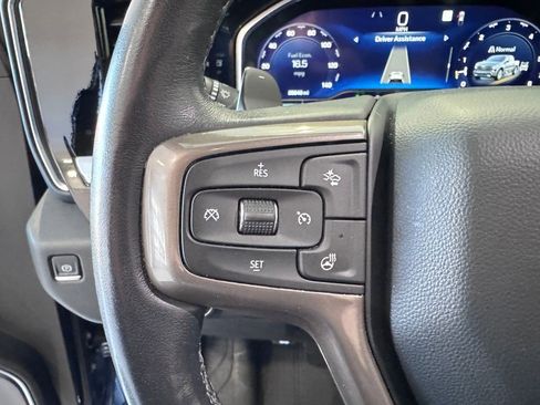 Certified 2022 Chevrolet Silverado 1500 High Country w/ High Country Premium Package AWD/4WD image 22