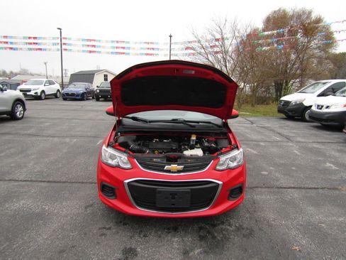 Used 2020 Chevrolet Sonic LT image 24