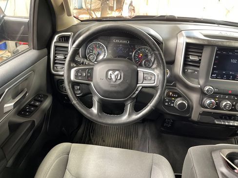 Used 2019 RAM 1500 Big Horn AWD/4WD image 17