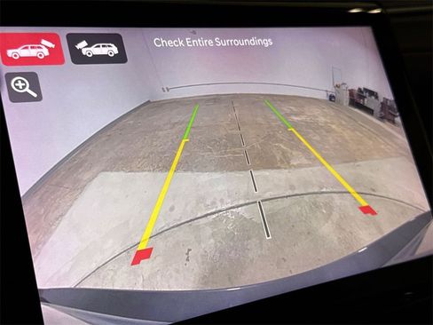 Used 2022 Jeep Grand Cherokee Trailhawk w/ Luxury Tech Group III image 14