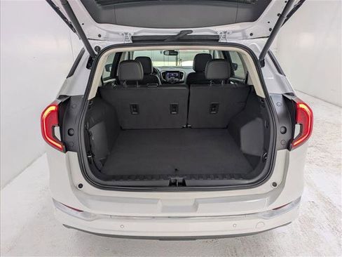 Used 2022 GMC Terrain Denali w/ LPO, Cargo Package image 6