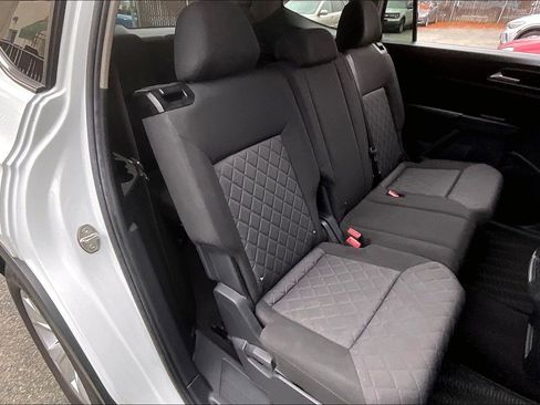 Used 2018 Volkswagen Atlas S image 25