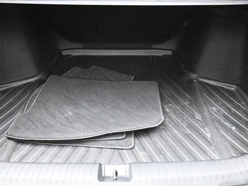 Used 2023 Honda Accord EX-L image 30