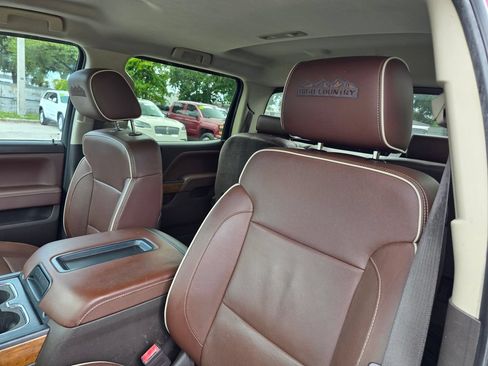 Used 2014 Chevrolet Silverado 1500 High Country w/ High Country Premium Package AWD/4WD image 21