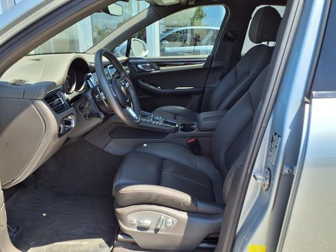 Used 2019 Porsche Macan S AWD/4WD image 7
