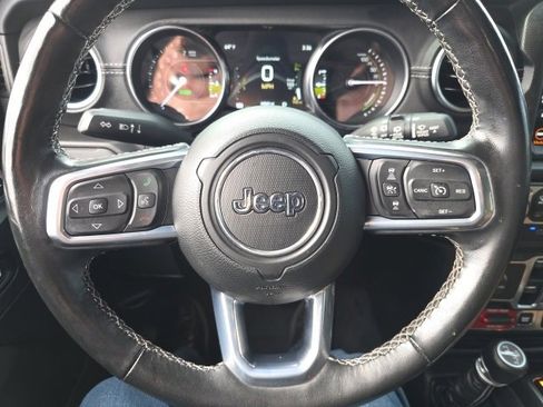 Used 2023 Jeep Wrangler Unlimited Rubicon 4xe w/ Safety Group image 17