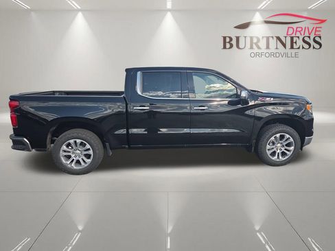 New 2026 Chevrolet Silverado 1500 LTZ w/ LTZ Premium Package AWD/4WD image 9