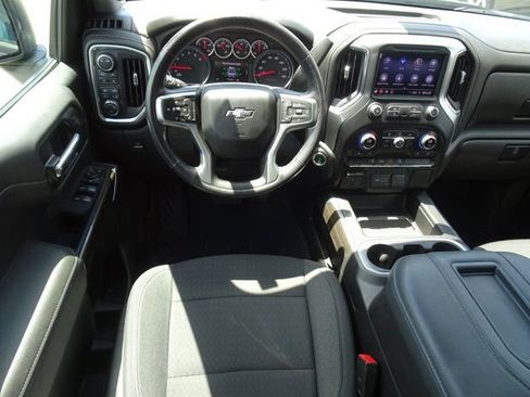 Used 2021 Chevrolet Silverado 1500 LT Trail Boss w/ Bed Protection Package AWD/4WD image 15