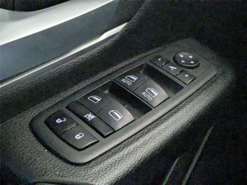 Used 2023 RAM 1500 Big Horn RWD image 15