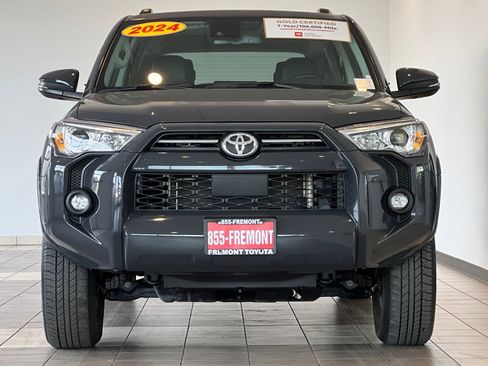 Certified 2024 Toyota 4Runner SR5 Premium image 9