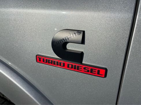 Used 2021 RAM 3500 Laramie image 11