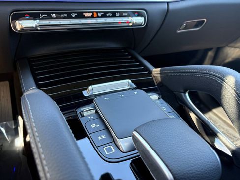 New 2026 Mercedes-Benz GLE 350 4MATIC image 18