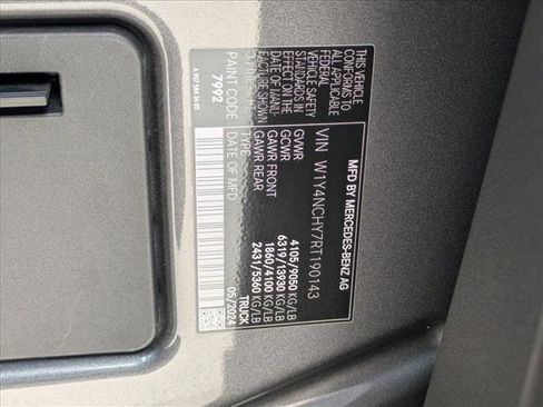 Used 2024 Mercedes-Benz Sprinter 2500 image 26