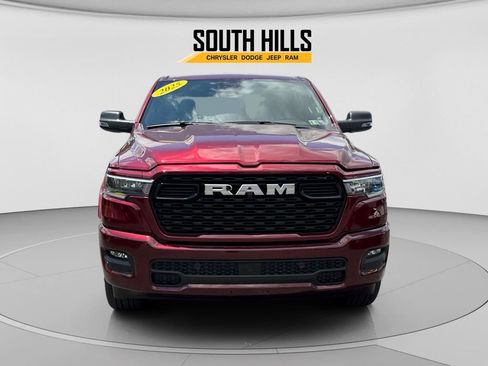 Used 2025 RAM 1500 Big Horn AWD/4WD image 8
