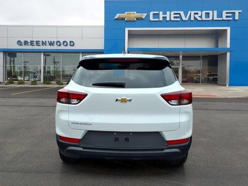 New 2026 Chevrolet TrailBlazer LS w/ LS Convenience Package FWD image 4