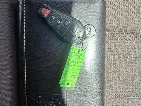 Used 2017 RAM 2500 Big Horn image 9