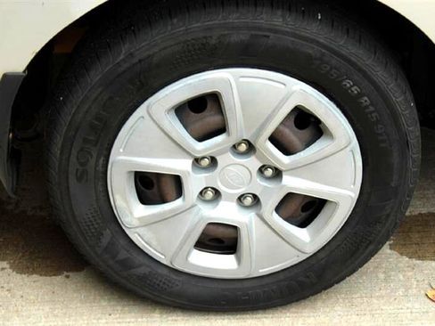 Used 2013 Kia Soul image 23