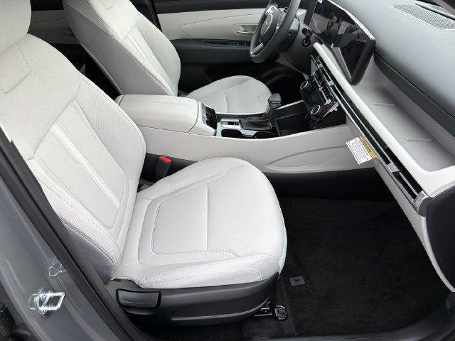 New 2026 Hyundai Tucson SEL Plus FWD image 15