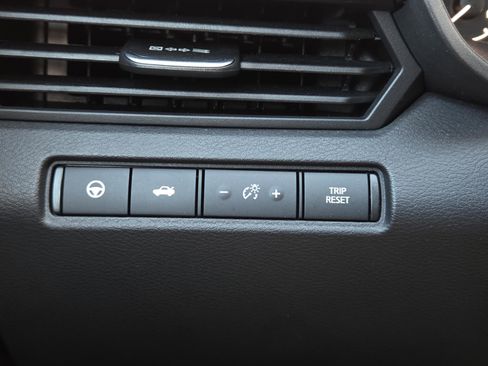 Certified 2024 Nissan Altima 2.5 SV w/ SV Premium Package image 31