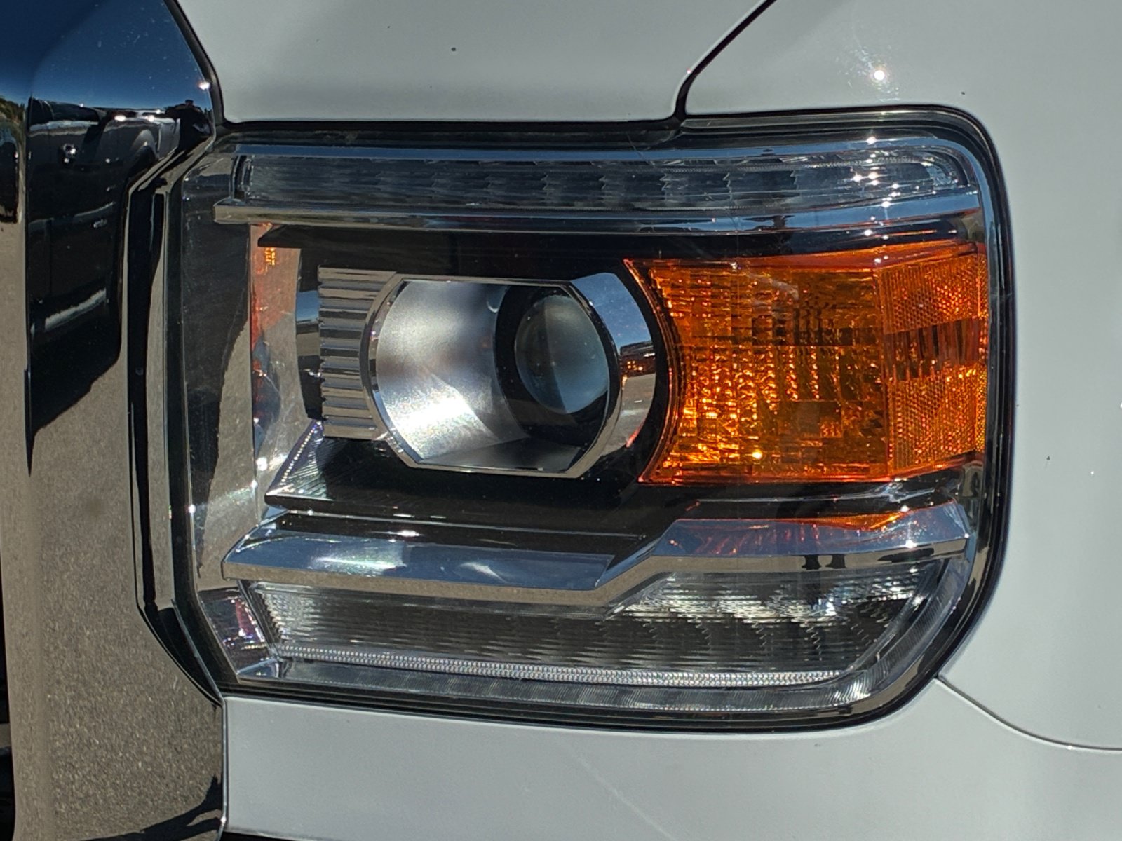 Used 2018 GMC Sierra 2500 4x4 Crew Cab image 11