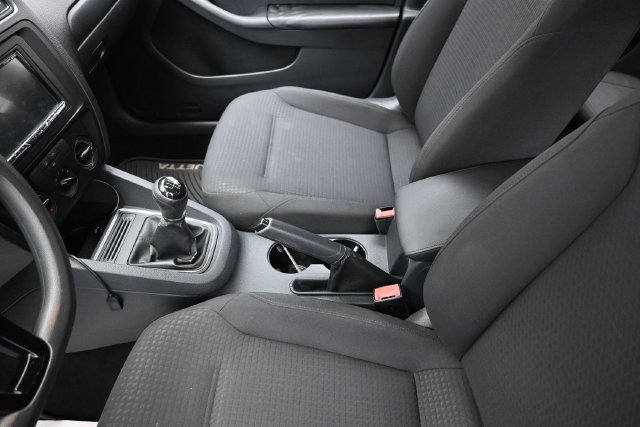 Used 2015 Volkswagen Jetta S FWD image 26