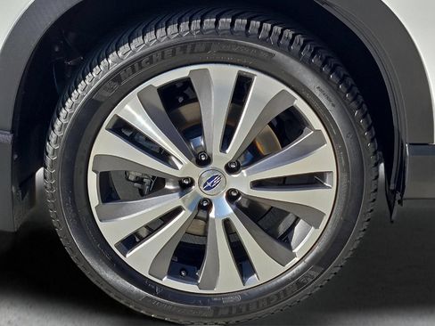 Used 2019 Subaru Ascent Limited AWD/4WD image 8