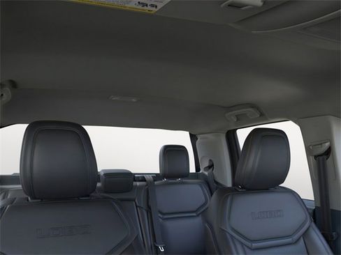 New 2026 Ford Maverick Lobo image 12