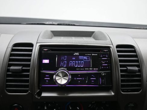 Used 2010 Nissan Xterra X AWD/4WD image 14