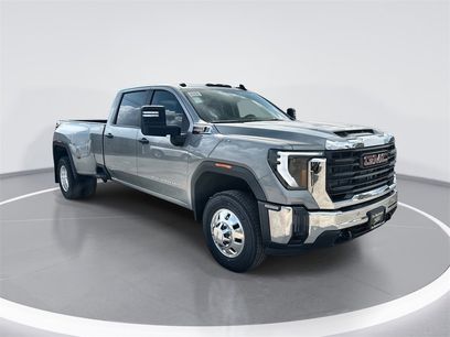 New 2026 GMC Sierra 3500 Pro w/ 1SA Pro Safety Plus Package