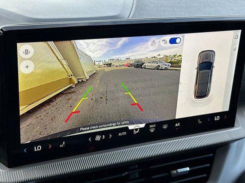 New 2026 Ford Explorer Active image 18